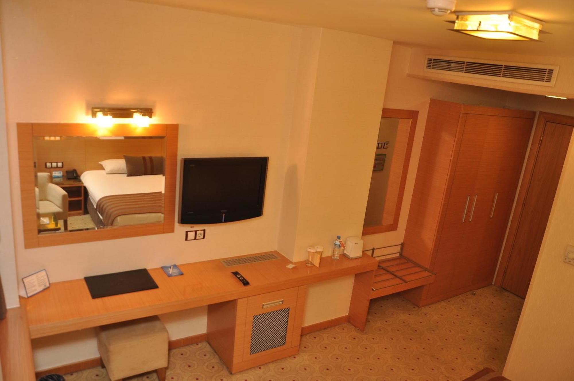 Gaziantep Plaza Hotel Δωμάτιο φωτογραφία