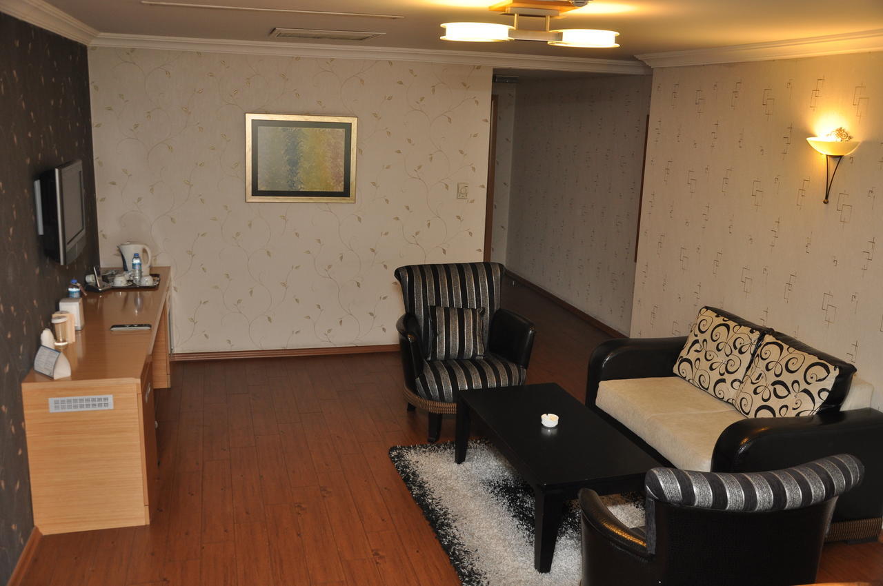 Gaziantep Plaza Hotel Δωμάτιο φωτογραφία